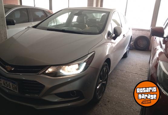 Autos - Chevrolet Cruze 2019 Nafta 81000Km - En Venta