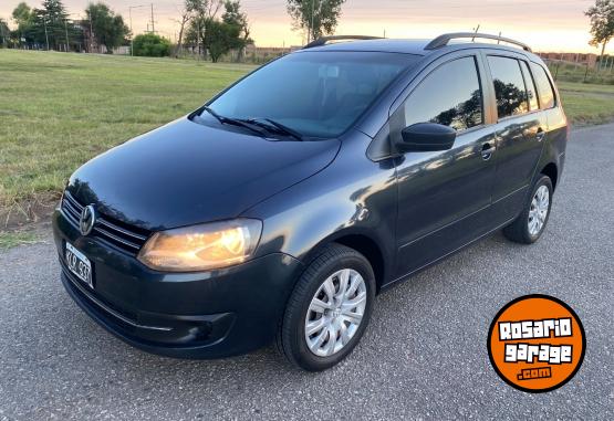 Autos - Volkswagen Suran 2011 GNC 233000Km - En Venta