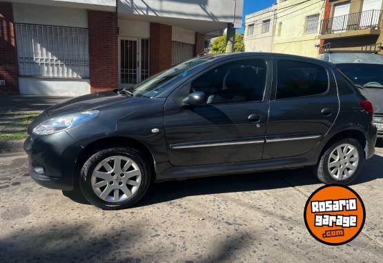 Autos - Peugeot 207 2013 Nafta 120000Km - En Venta