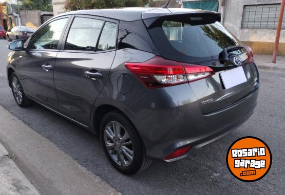 Autos - Toyota YARIS XLS 2021 Nafta 40000Km - En Venta
