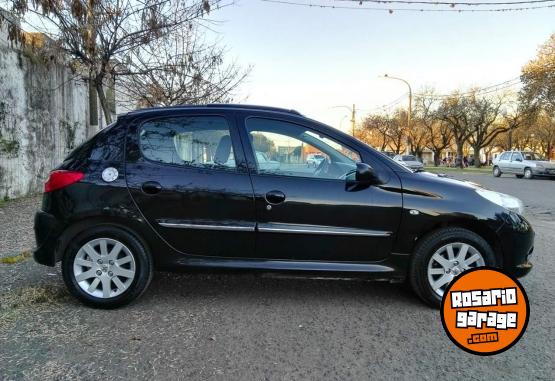 Autos - Peugeot 207 Feline 2013 Nafta 130000Km - En Venta