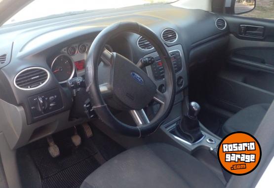 Autos - Ford Focus 2011 Nafta 140000Km - En Venta