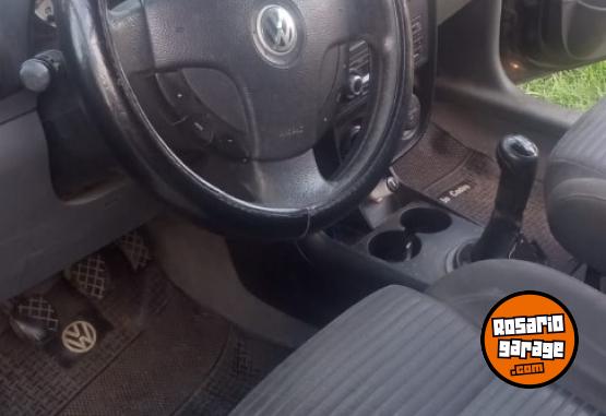 Autos - Volkswagen Surán 2009 Nafta 230000Km - En Venta