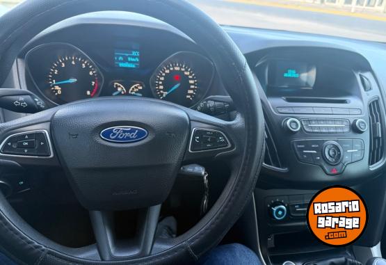 Autos - Ford Focus 2015 Nafta 92000Km - En Venta