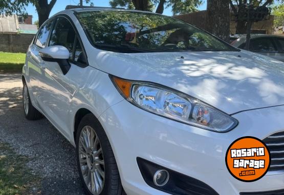 Autos - Ford Fiesta kinetic 1.6 Se plu 2014 Nafta 79000Km - En Venta