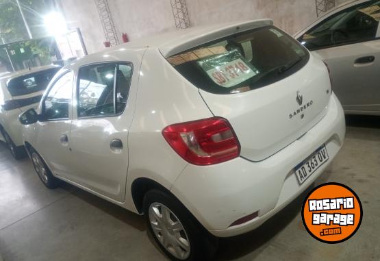 Autos - Renault Sandero 2018 Nafta 88000Km - En Venta