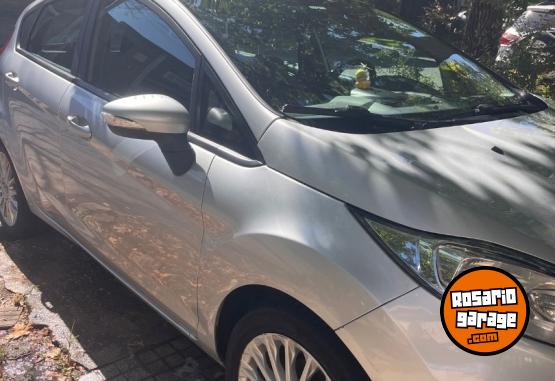 Autos - Ford Fiesta SE KINETIC 2015 Nafta 53000Km - En Venta