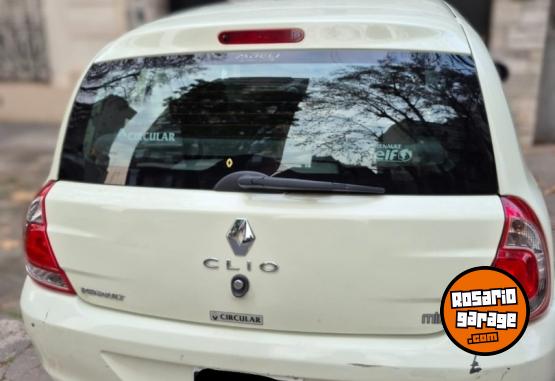 Autos - Renault Clio mio 2013 Nafta 243000Km - En Venta