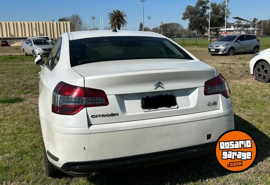 Autos - Citroen C5 HDI Confort 2011 Diesel 169000Km - En Venta