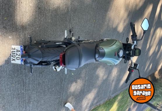 Motos - Voge AC 300 2023 Nafta 6000Km - En Venta