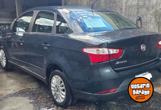 Autos - Fiat Grand Siena Atracttive 2013 Nafta 137700Km - En Venta