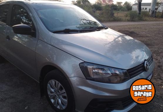 Autos - Volkswagen Voyage 2017 Nafta 127000Km - En Venta