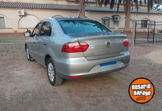 Autos - Volkswagen Voyage 2017 Nafta 127000Km - En Venta