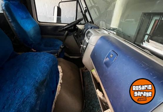 Camiones y Grúas - Vw 13180 2005 - En Venta