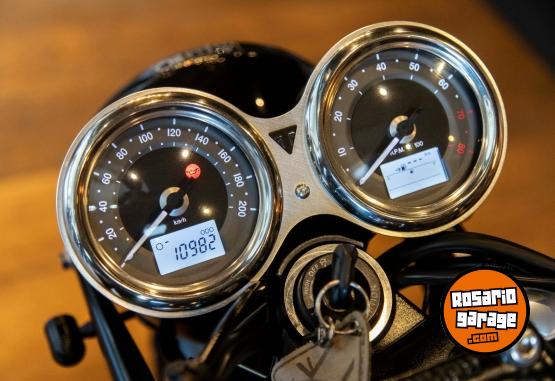 Motos - Triumph BONNEVILLE T120 BLACK 2020 Nafta 10982Km - En Venta