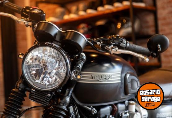 Motos - Triumph BONNEVILLE T120 BLACK 2020 Nafta 10982Km - En Venta
