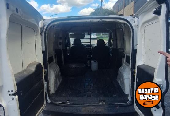 Utilitarios - Fiat Doblo cargo 2013 Nafta 170000Km - En Venta