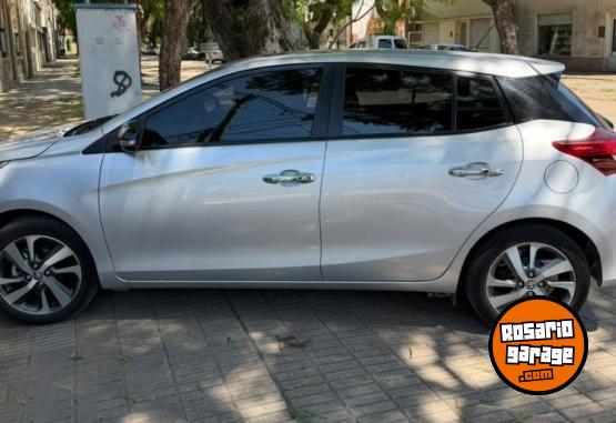 Autos - Toyota Yaris 2021 Nafta 63000Km - En Venta