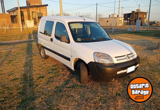 Utilitarios - Citroen Berlingo / Mixta Bussines 2016 Diesel 282000Km - En Venta