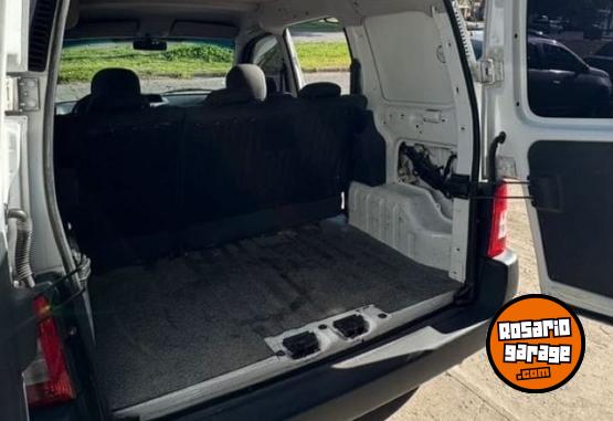 Utilitarios - Citroen Berlingo / Mixta Bussines 2016 Diesel 282000Km - En Venta