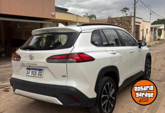 Camionetas - Toyota Corolla Cross 2.0 SE-G CV 2023 Nafta 53000Km - En Venta