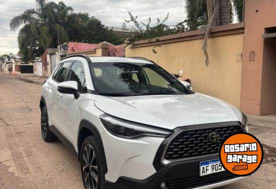 Camionetas - Toyota Corolla Cross 2.0 SE-G CV 2023 Nafta 53000Km - En Venta
