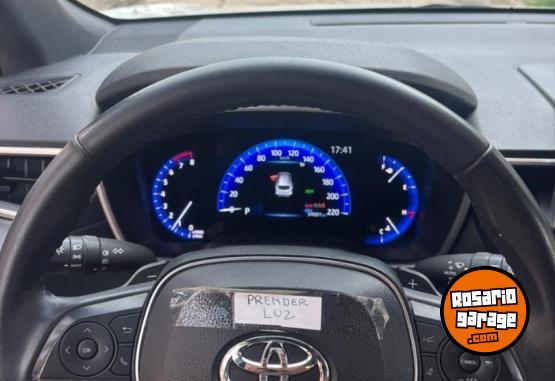Camionetas - Toyota Corolla Cross 2.0 SE-G CV 2023 Nafta 53000Km - En Venta