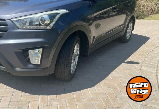 Autos - Hyundai Creta GL AT 2017 Nafta 175000Km - En Venta