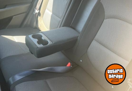 Autos - Hyundai Creta GL AT 2017 Nafta 175000Km - En Venta