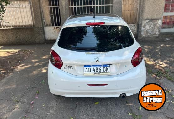 Autos - Peugeot 208 feline 2019 Nafta 64000Km - En Venta
