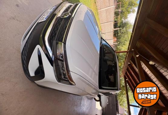 Autos - Volkswagen Taos 2021 Nafta 73000Km - En Venta