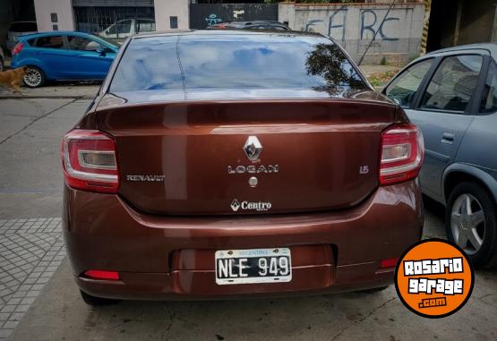 Autos - Renault Logan 2013 Nafta 86000Km - En Venta