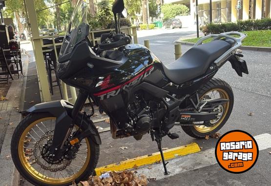 Motos - Honda Transalp 2025 Nafta 1500Km - En Venta
