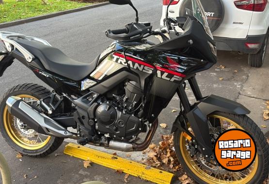 Motos - Honda Transalp 2025 Nafta 1500Km - En Venta