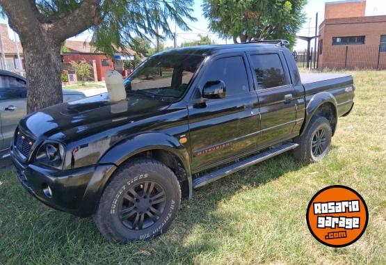 Camionetas - Mitsubishi Mitsubishi l200 sport 4x4 2009 Diesel 261000Km - En Venta