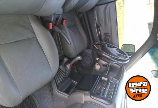 Camionetas - Mitsubishi Mitsubishi l200 sport 4x4 2009 Diesel 261000Km - En Venta