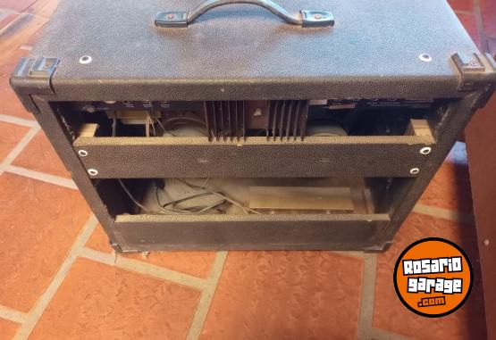 Instrumentos Musicales - Amplificador Guitarra - En Venta