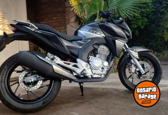 Motos - Honda Cb 250 Twister 2022 Nafta 15000Km - En Venta