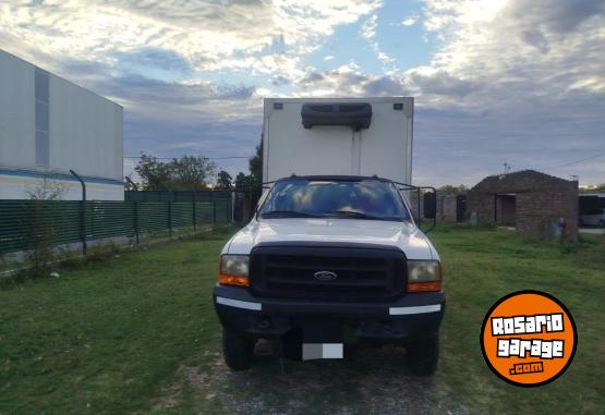 Camiones y Gr�as - Vendo Ford F- 4000 1999 - En Venta
