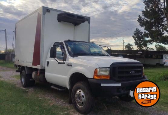 Camiones y Gr�as - Vendo Ford F- 4000 1999 - En Venta