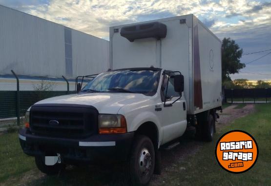 Camiones y Gr�as - Vendo Ford F- 4000 1999 - En Venta