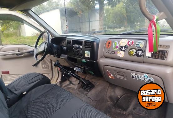 Camiones y Gr�as - Vendo Ford F- 4000 1999 - En Venta