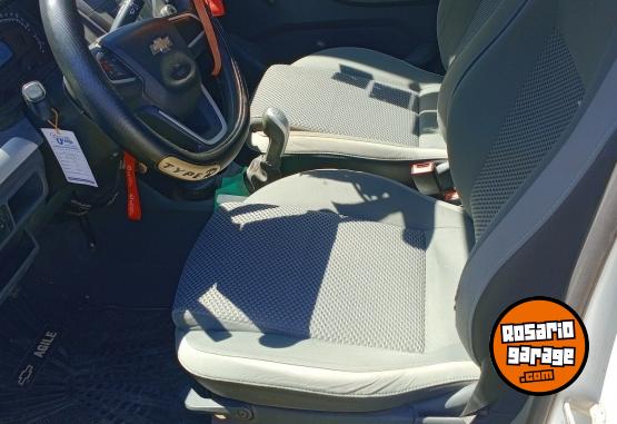 Autos - Chevrolet Agile 2016 Nafta 140000Km - En Venta