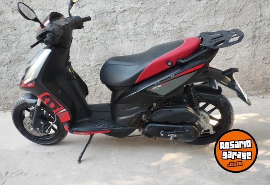 Motos - Aprilia Sr 2024 Nafta 11000Km - En Venta