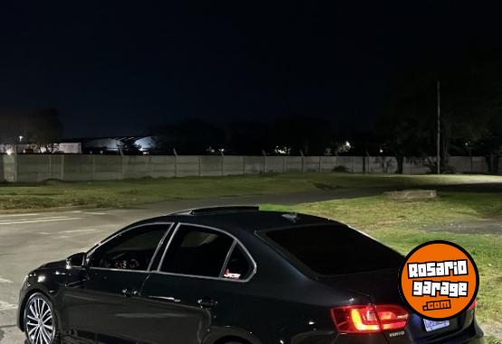 Autos - Volkswagen Vento 2013 Nafta 200000Km - En Venta