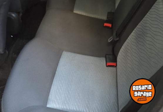 Autos - Peugeot 208 2015 Nafta 79600Km - En Venta