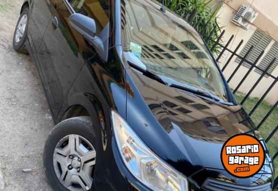 Autos - Chevrolet Onix 2017 Nafta 62000Km - En Venta