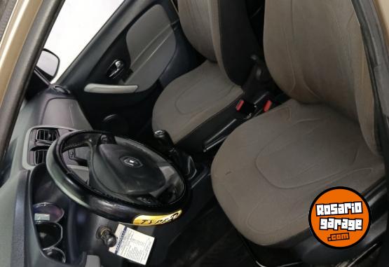 Autos - Renault LOGAN II PRIVILEGE 2017 GNC 170580Km - En Venta