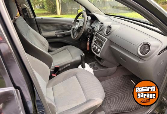 Autos - Volkswagen Gol Trend 2011 Nafta 150000Km - En Venta