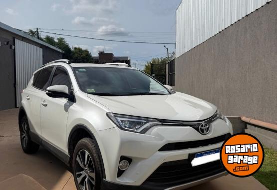 Camionetas - Toyota RAV4 2018 Nafta 111000Km - En Venta